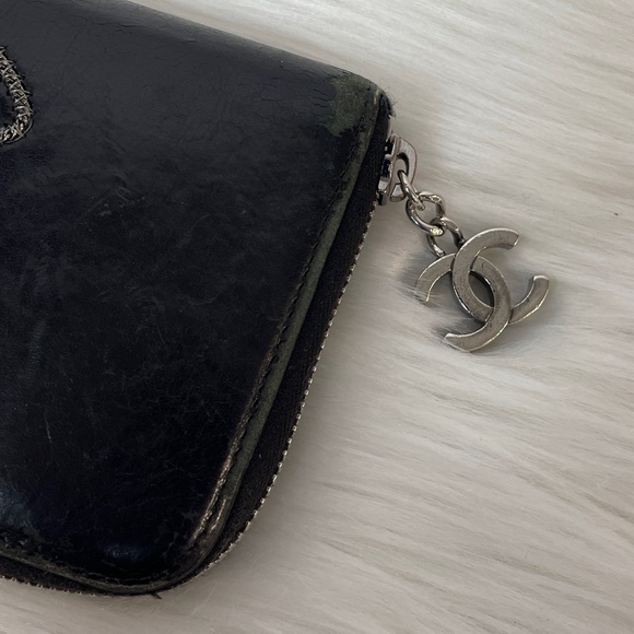 Chanel CC Zipper Wallet - Picture 3 of 12